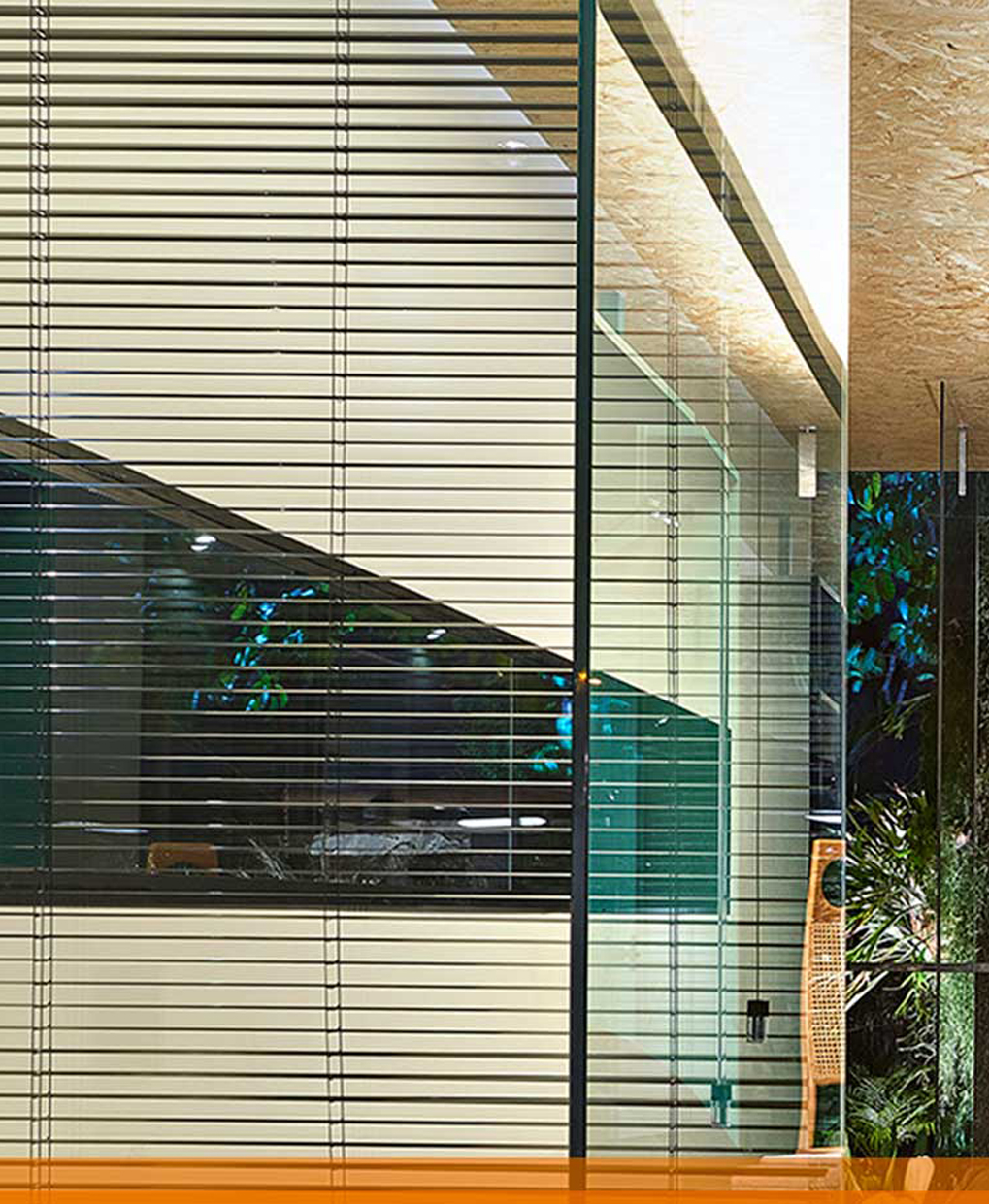 Detalhe de cortina em tecido leve