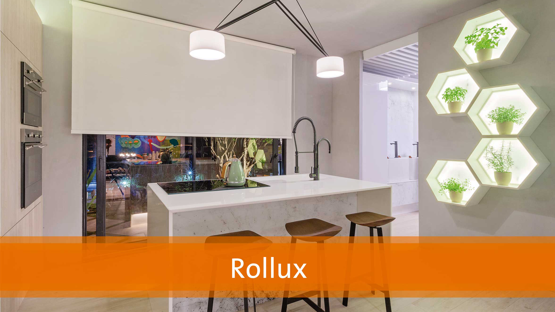 Home theater com cortinas blackout